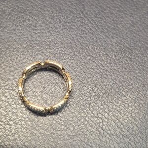 Elegant Gold-Tone Women's Ring